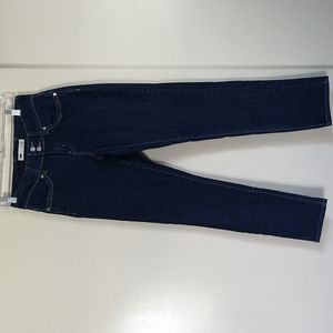 Levi's 529" Curvy Skinny Low-Rise Jeans Dark Blue Wash Size 28